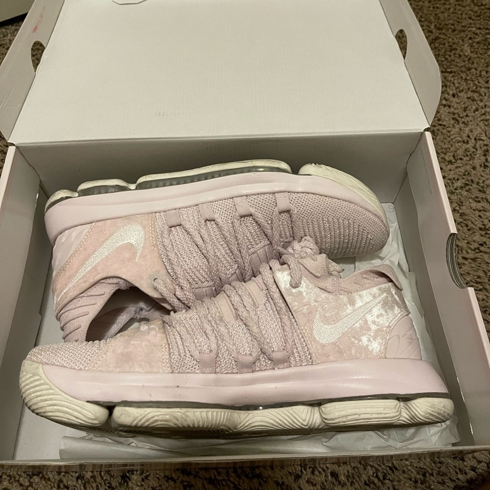 Nike KD10 Aunt Pearl size 10